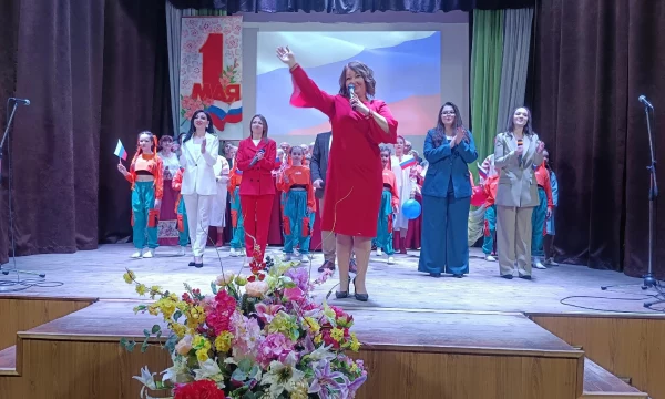 "Наш край встречает Первомай!"