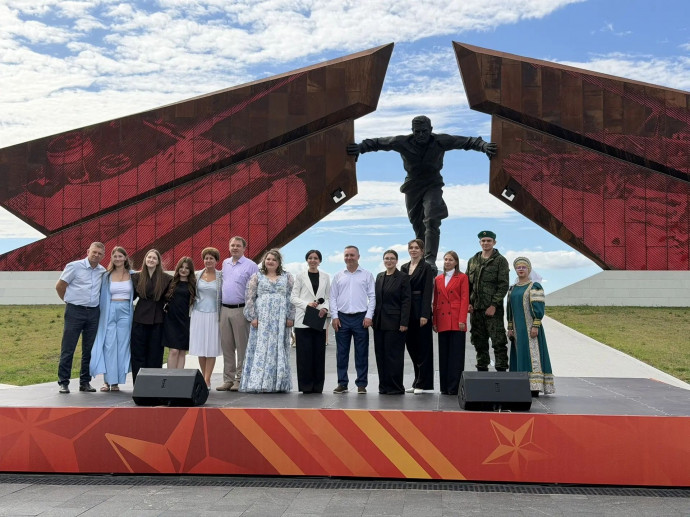 Память жива в наших сердцах! Память жива в наших сердцах!