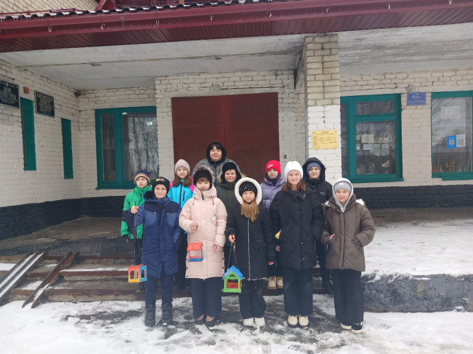 "Покормите птиц зимой"